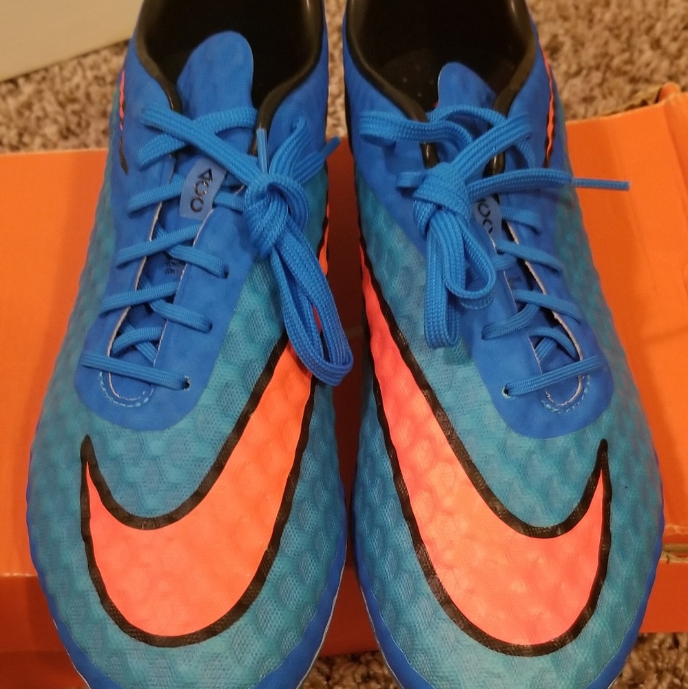 Nike hypervenom phantom fg soccer cleats